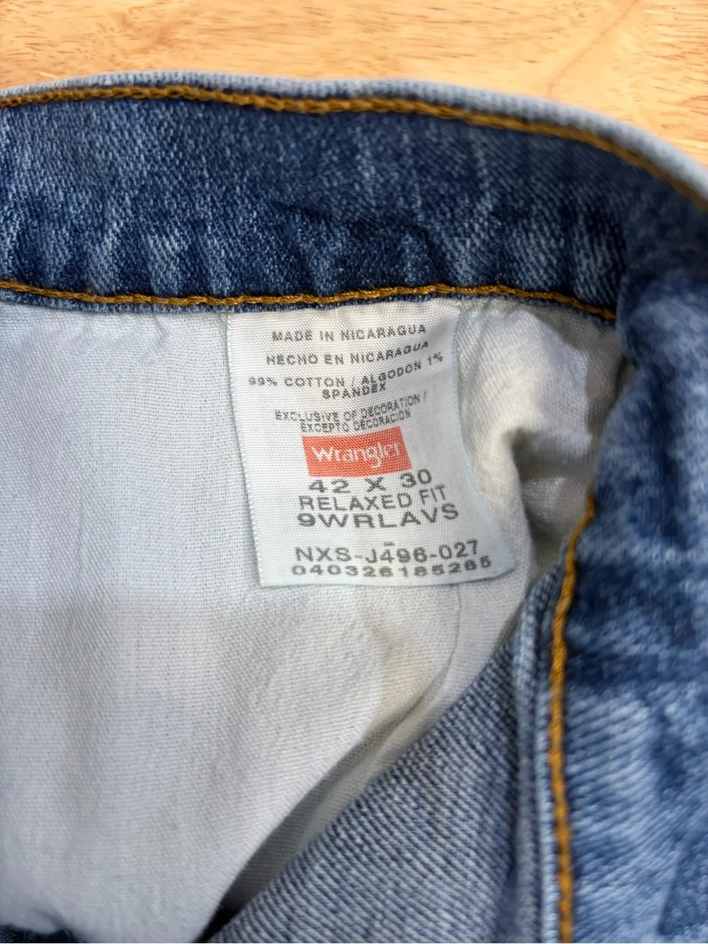 Wrangler Relaxed Fit Classic Jeans 42×30